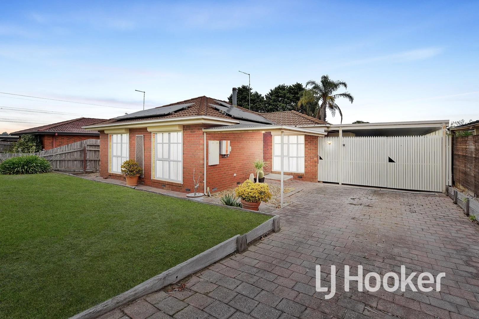 29 Saffron Drive, Hallam VIC 3803
