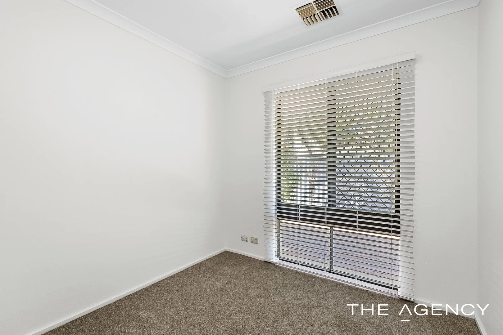 Additional image 18 of 24 Fenellia Crescent, Craigie WA 6025
