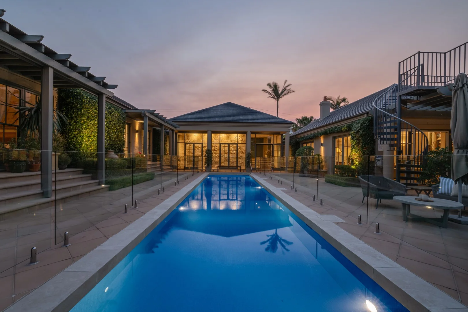 33 Curry Street, Merewether NSW 2291