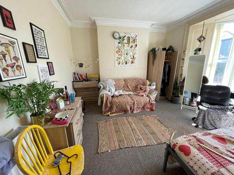 Greenbank Terrace, Greenbank, Plymouth PL4