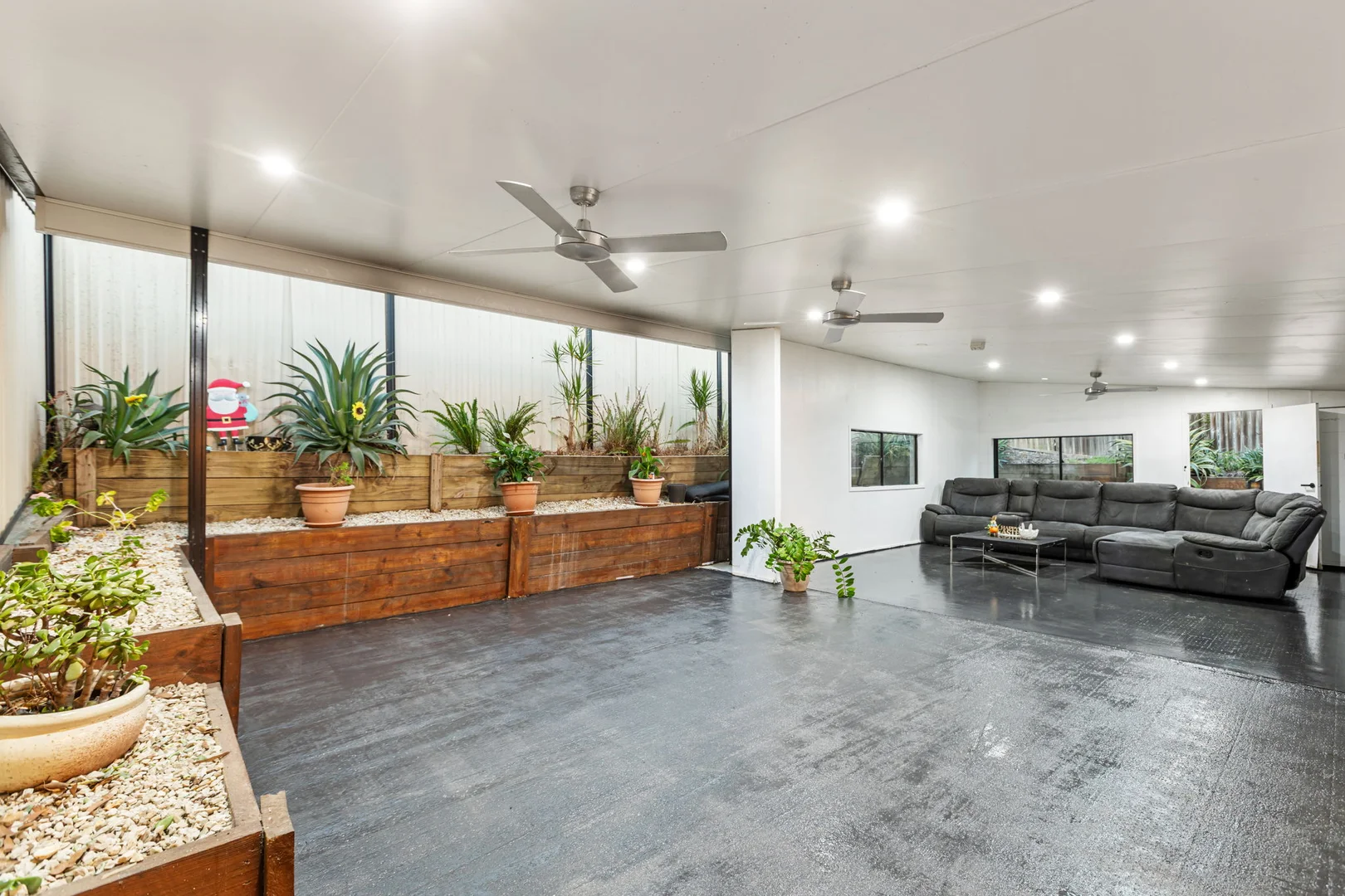 Additional image 11 of 126 Cotlew Street, Ashmore QLD 4214