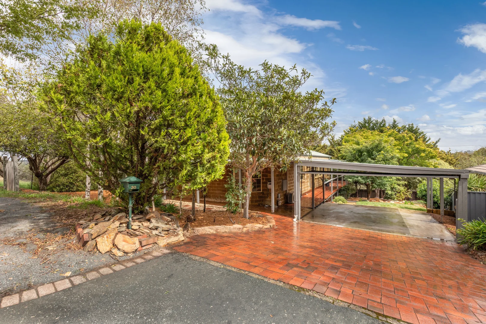 Additional image 33 of 30 Hughes Crescent, Ngunnawal ACT 2913