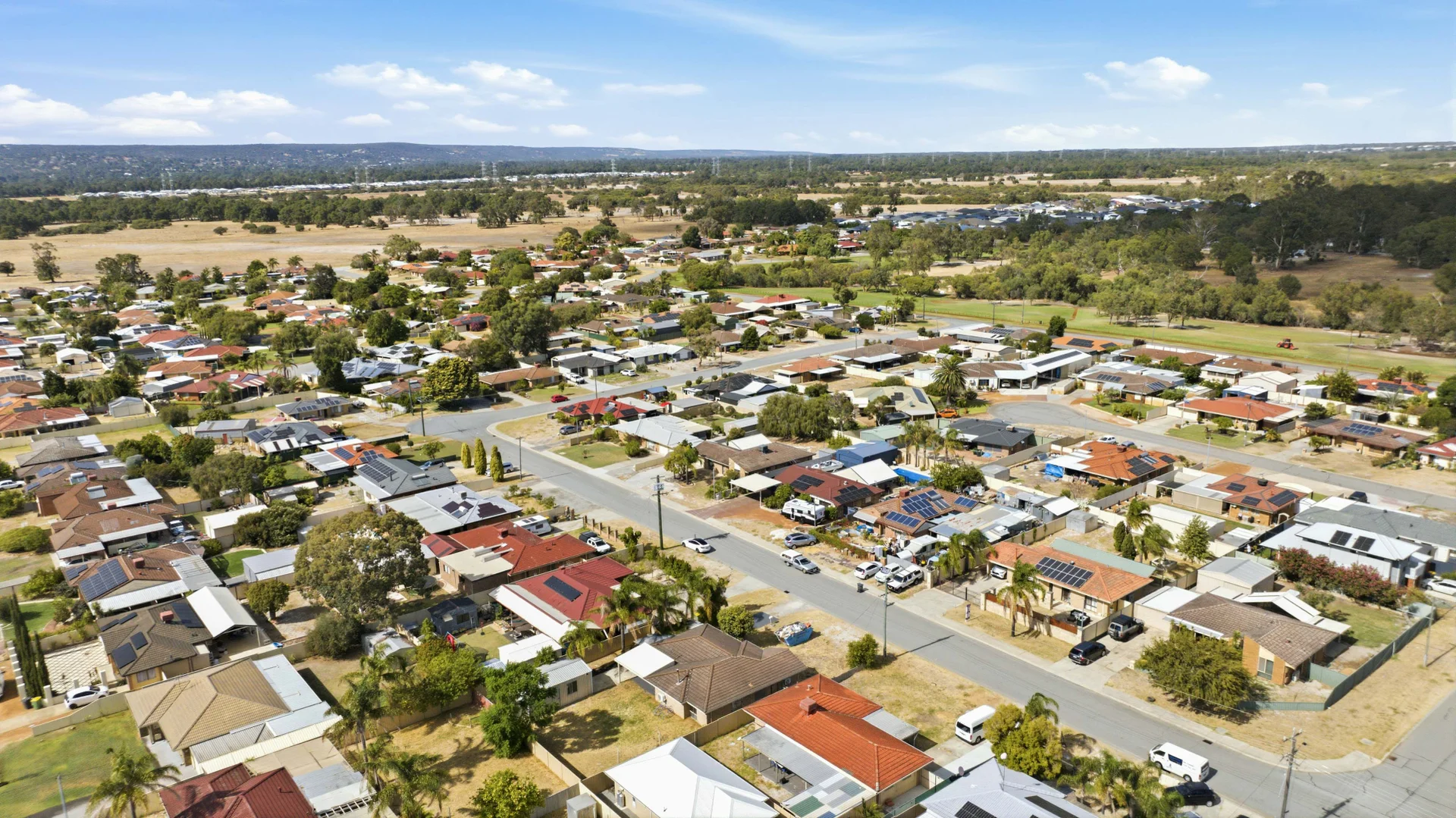 Additional image 31 of 14 Lorikeet Way, Gosnells WA 6110