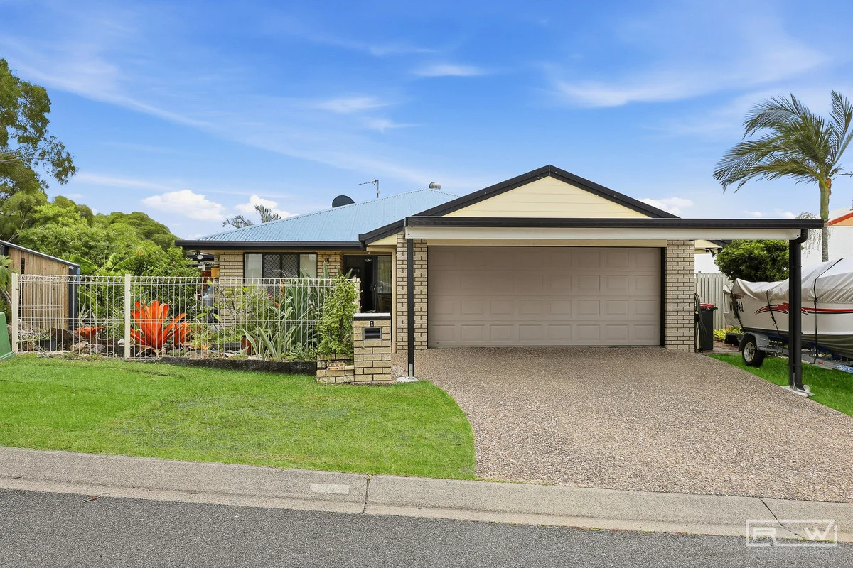 1 Booth Court, Cooee Bay QLD 4703