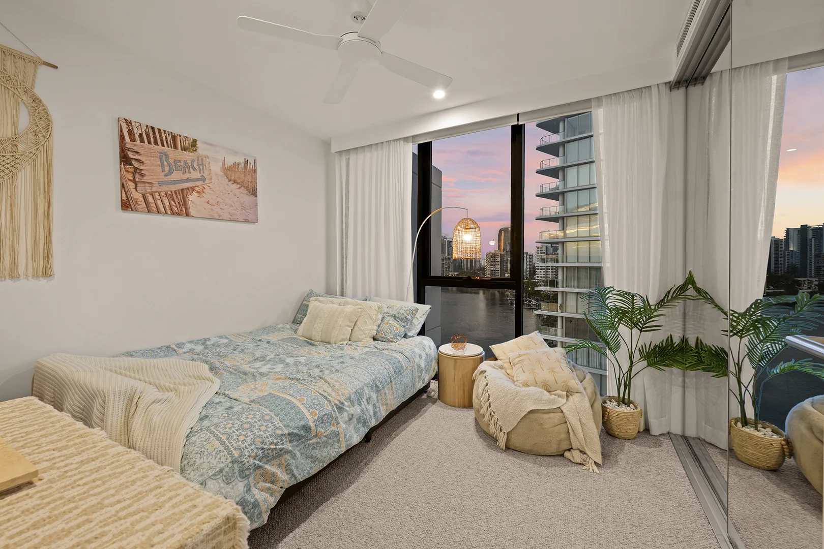 Additional image 17 of 906/15-17 Cannes Avenue, Surfers Paradise QLD 4217