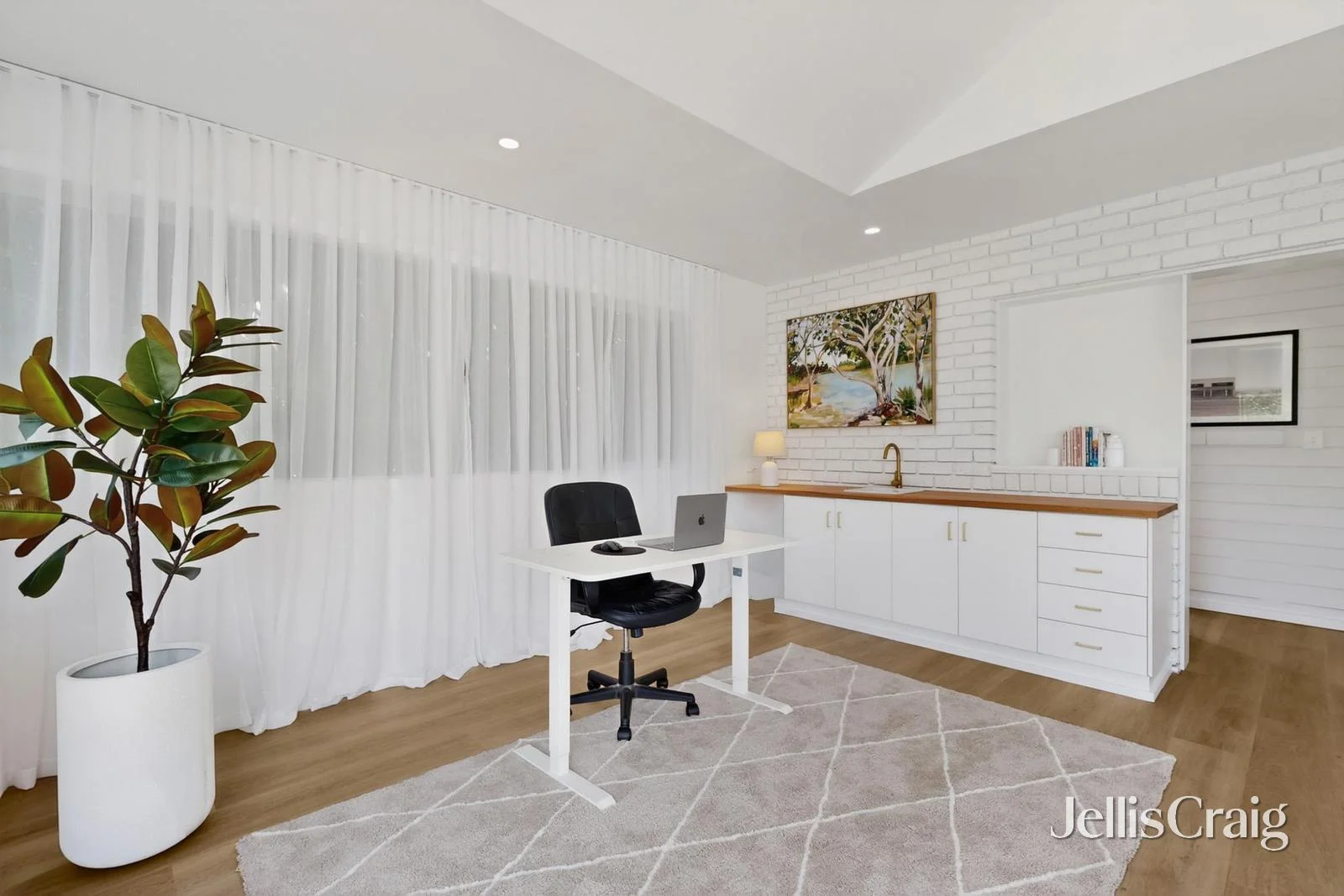 Additional image 10 of 17 Wyuna Walk, Mooroolbark VIC 3138