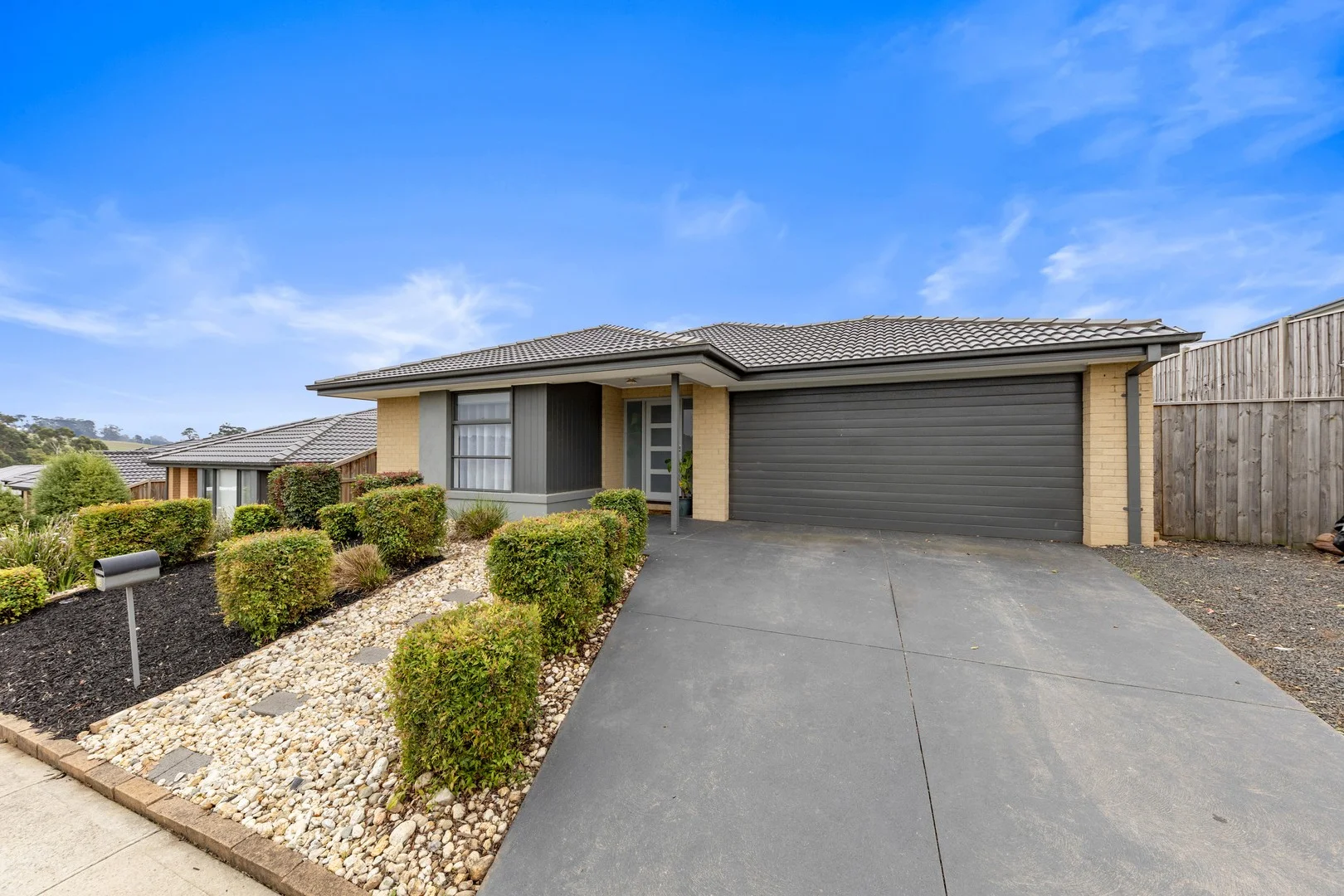 Additional image 3 of 15 Fieldstone Avenue, Warragul VIC 3820