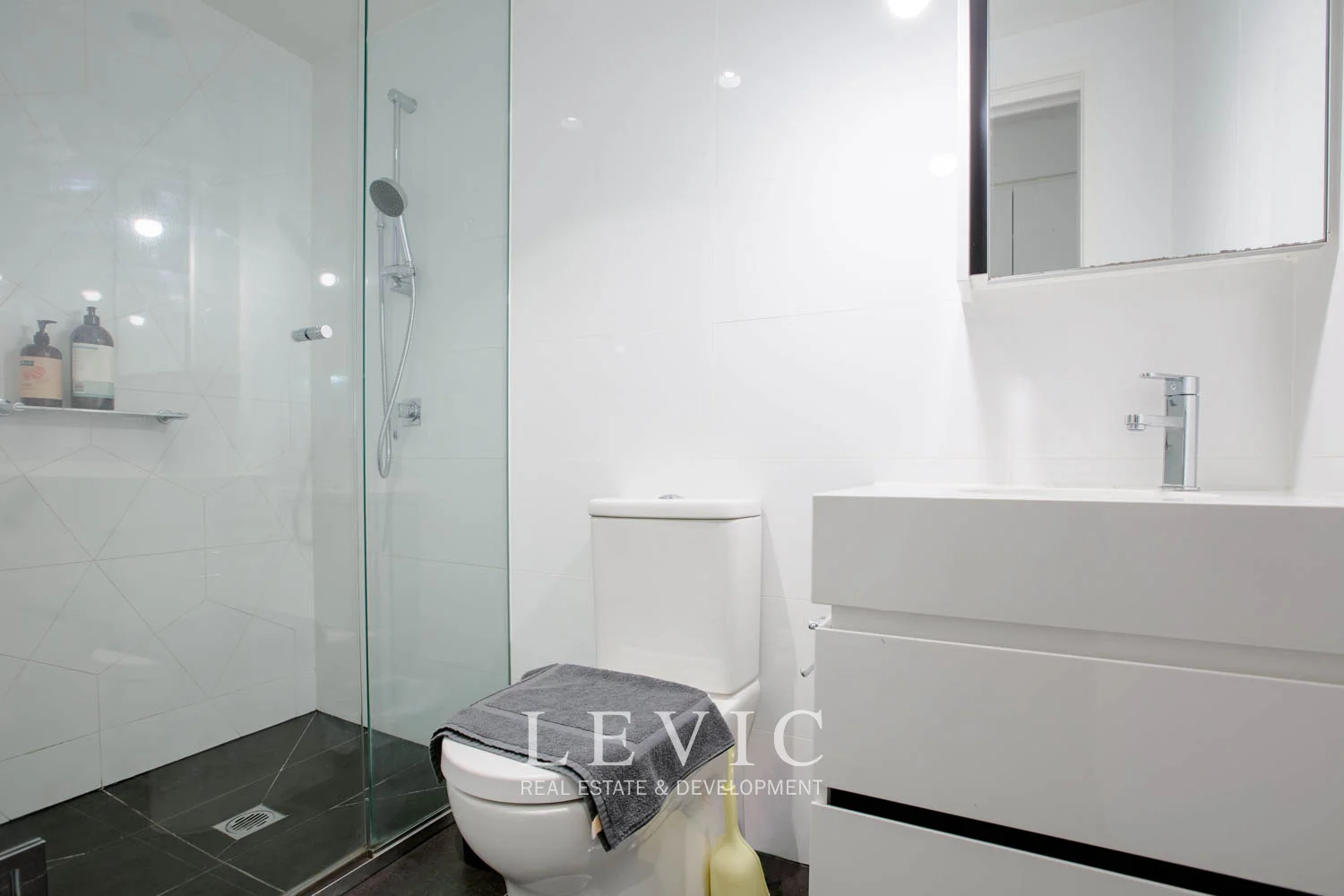 Additional image 17 of 2502/285 La Trobe Street, Melbourne VIC 3000