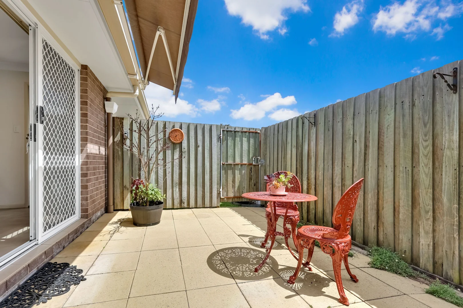 Additional image 15 of 4/194-196 Jellicoe Street, Newtown QLD 4350