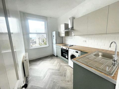 Lockyer Road, Apt 3, Plymouth PL3