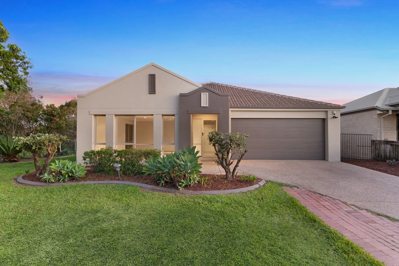 4 Humphreys Place, Caboolture QLD 4510