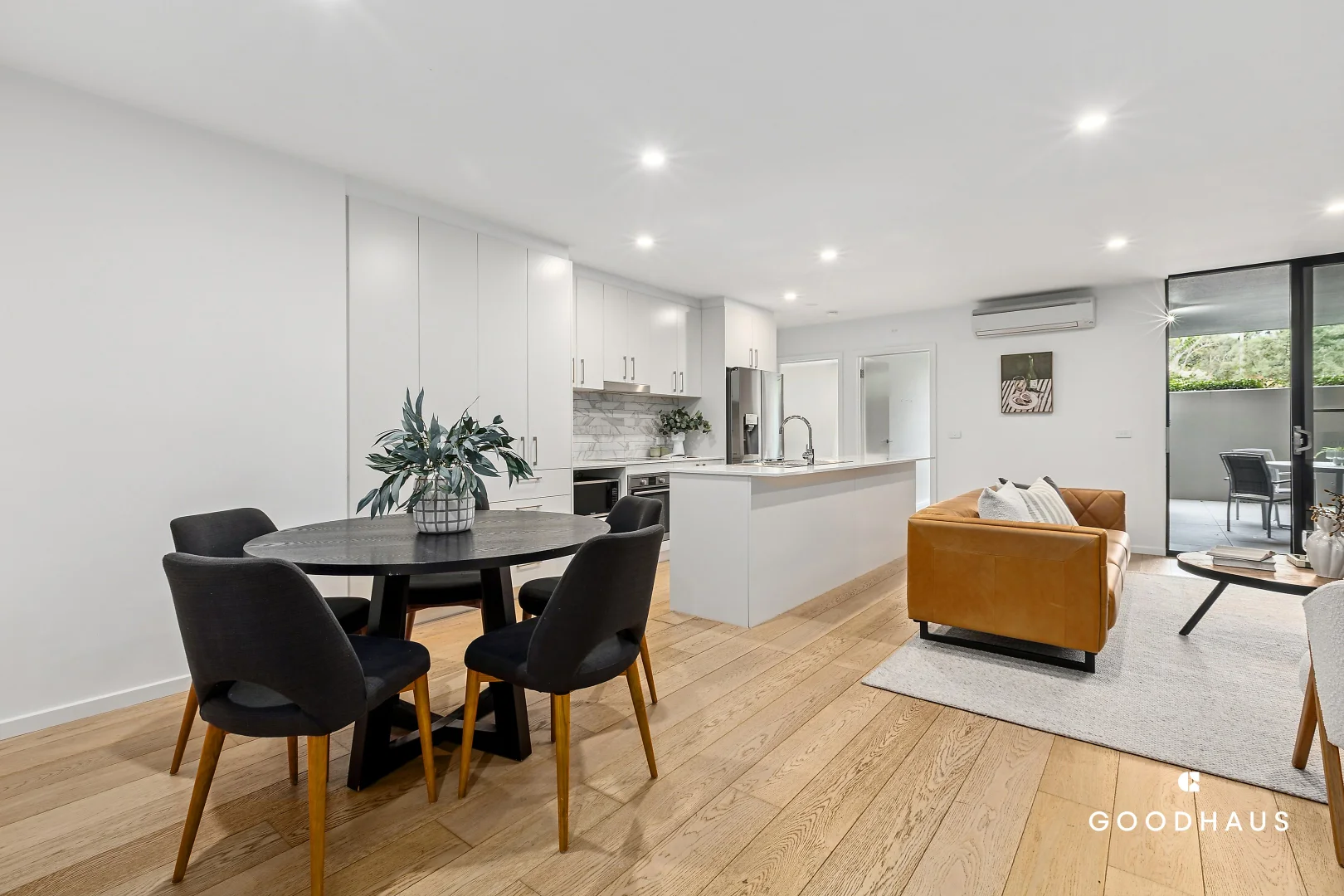 Additional image 2 of 6/111 Canberra Avenue, Griffith ACT 2603