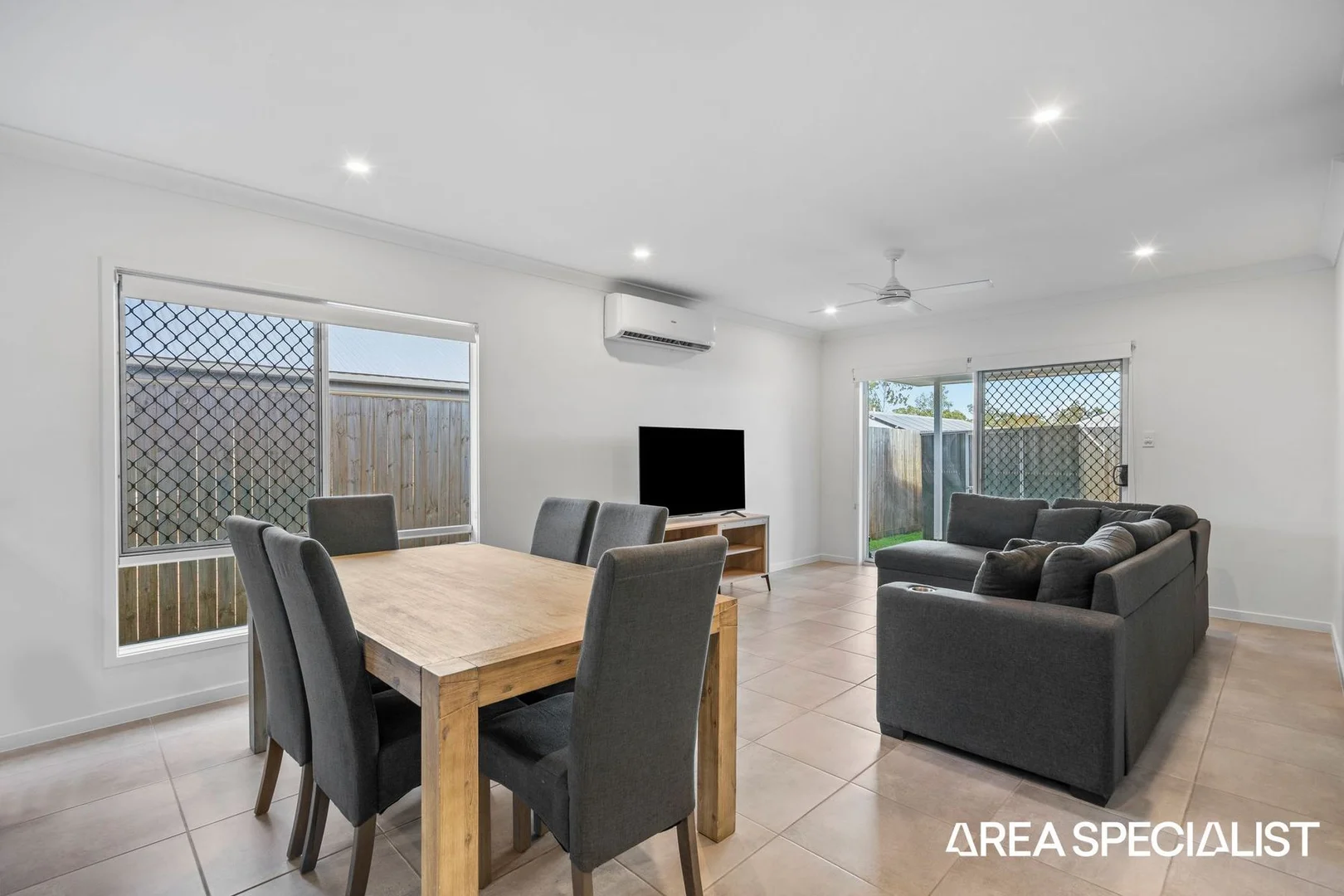 Additional image 5 of 45 Tulloch Street, Logan Reserve QLD 4133