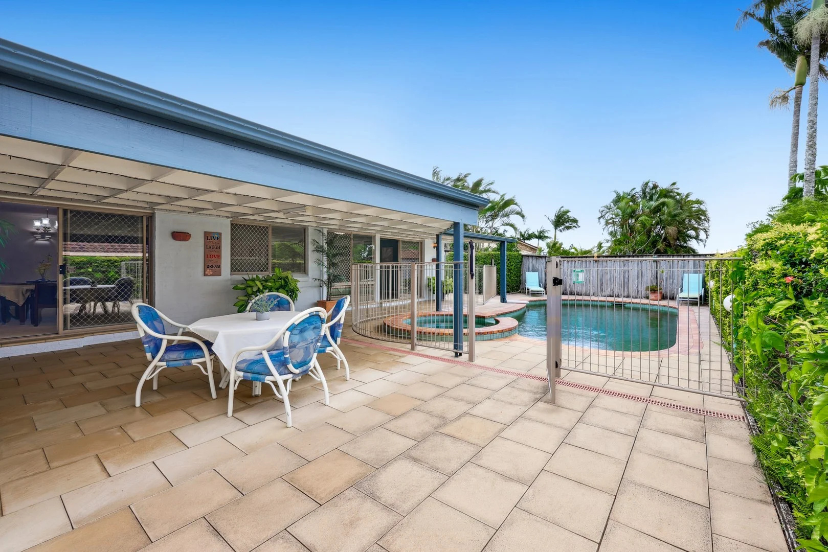 81 Thorngate Drive, Robina QLD 4226