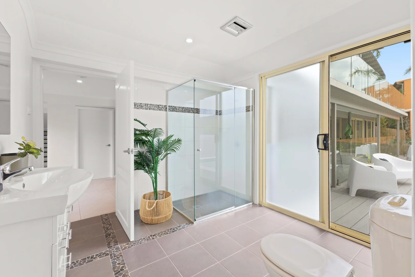 Additional image 14 of 27-29 Point Road, Mooney Mooney NSW 2083