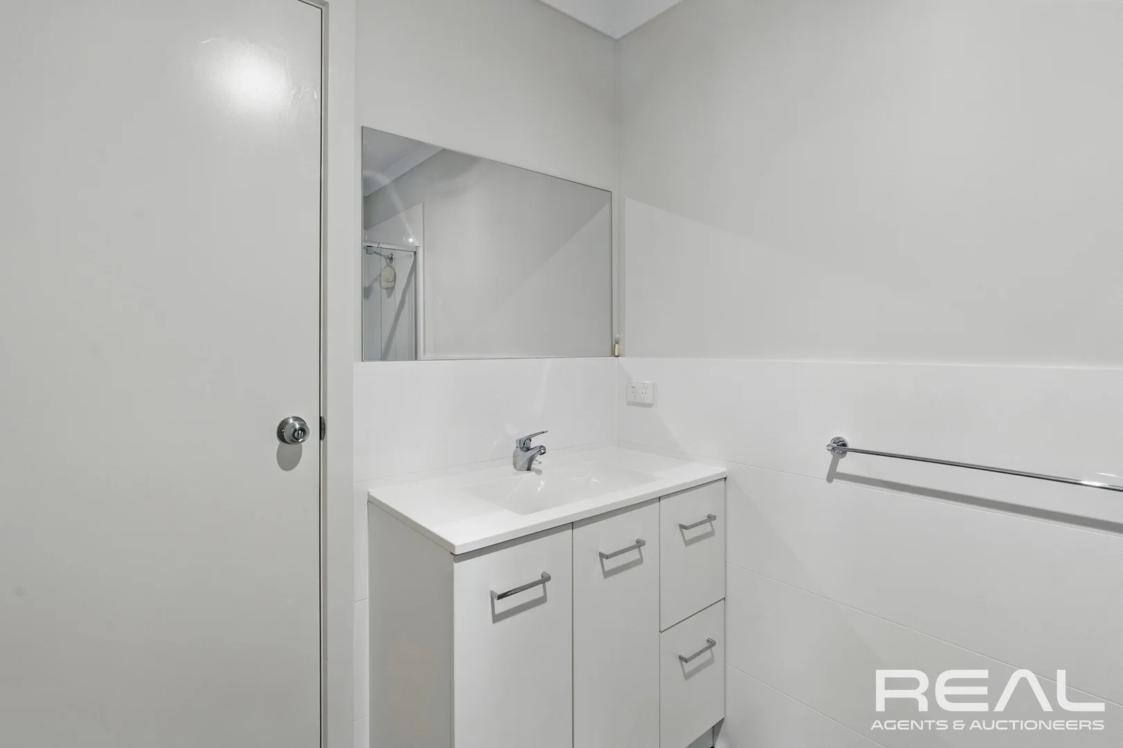 Additional image 8 of 28/5 Campbell Road, Elizabeth Downs SA 5113