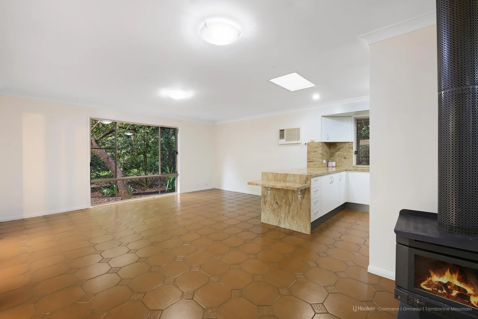 Additional image 16 of 19 Kidd Street, Tamborine Mountain QLD 4272