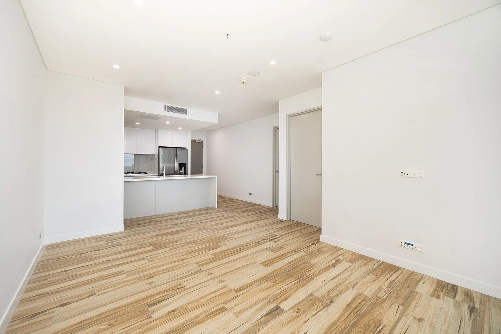 Additional image 2 of 1602/2 Como Crescent, Southport QLD 4215