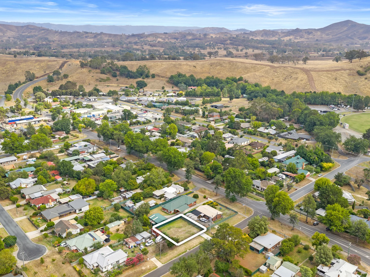Additional image 8 of 10A Aitken Street, Alexandra VIC 3714
