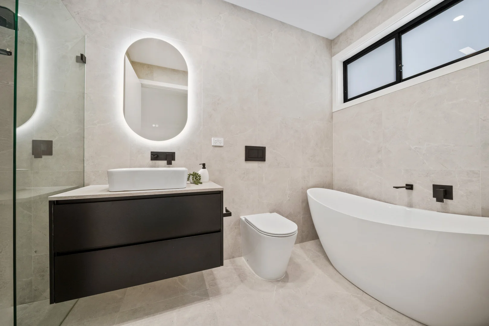 Additional image 9 of 11a Karani Avenue, Guildford NSW 2161
