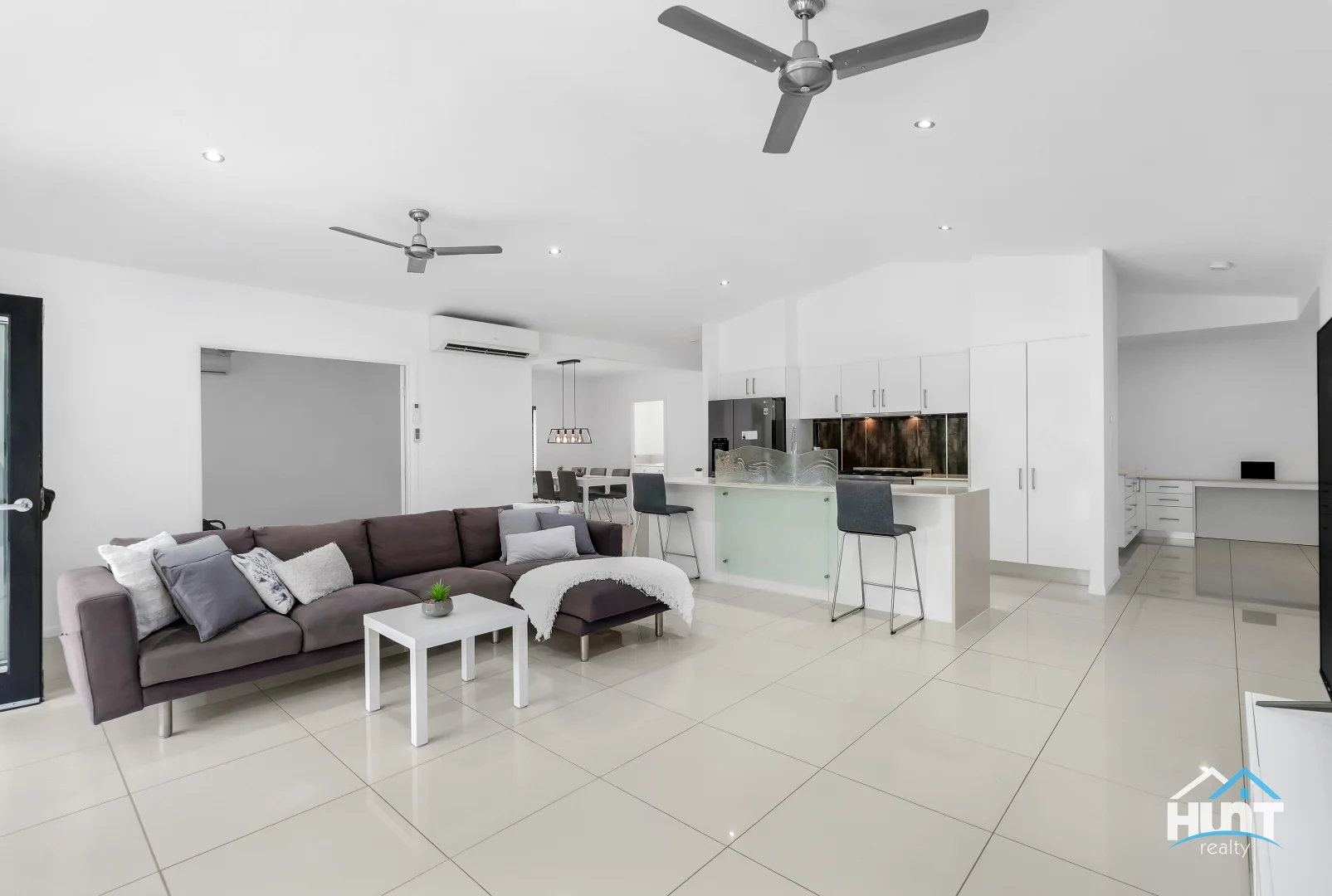 Additional image 7 of 16 Conway Close, Bentley Park QLD 4869