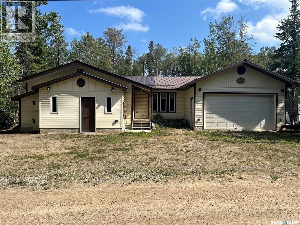 513 Tamarack PLACE