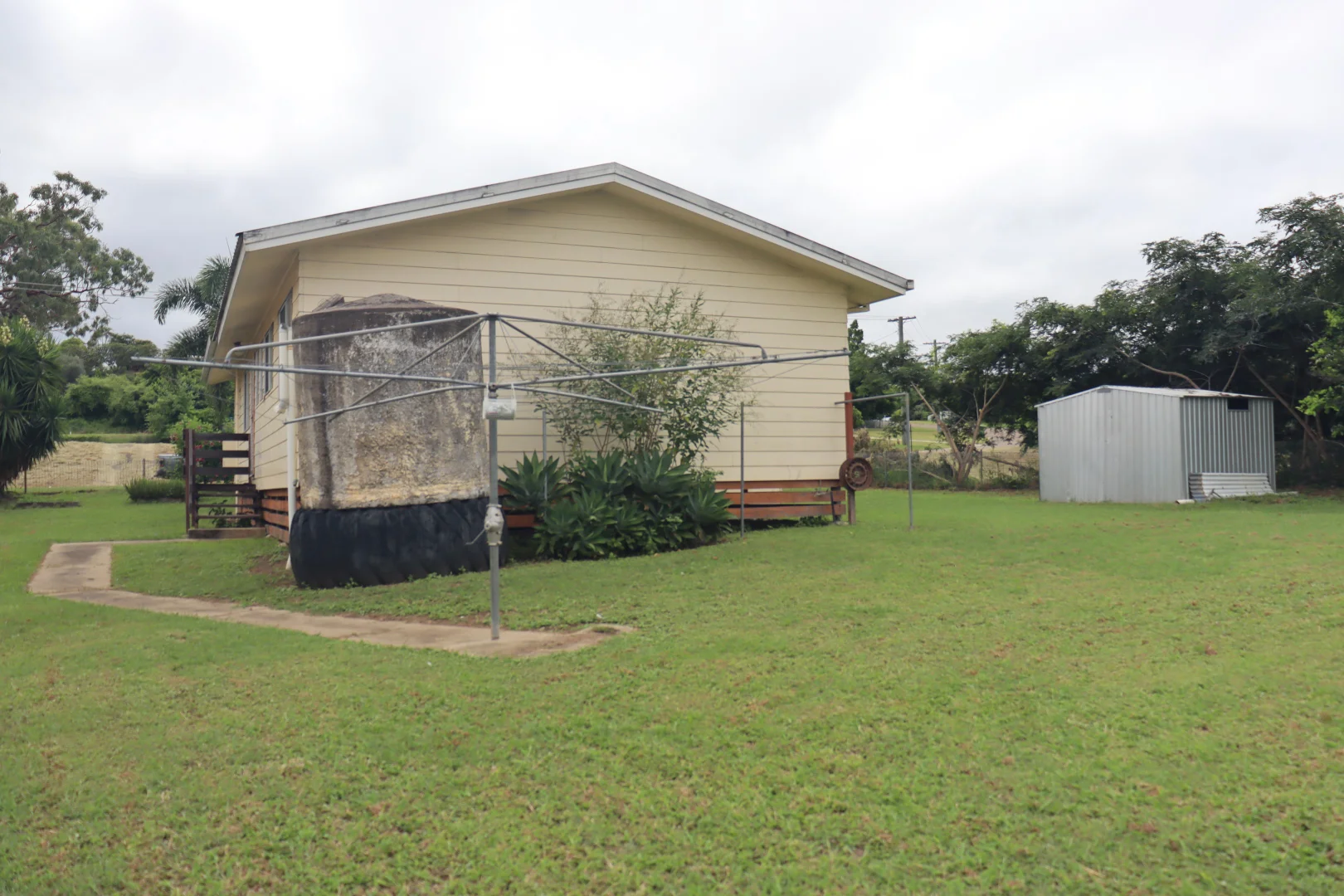Additional image 14 of 10 Miller St, Collinsville QLD 4804
