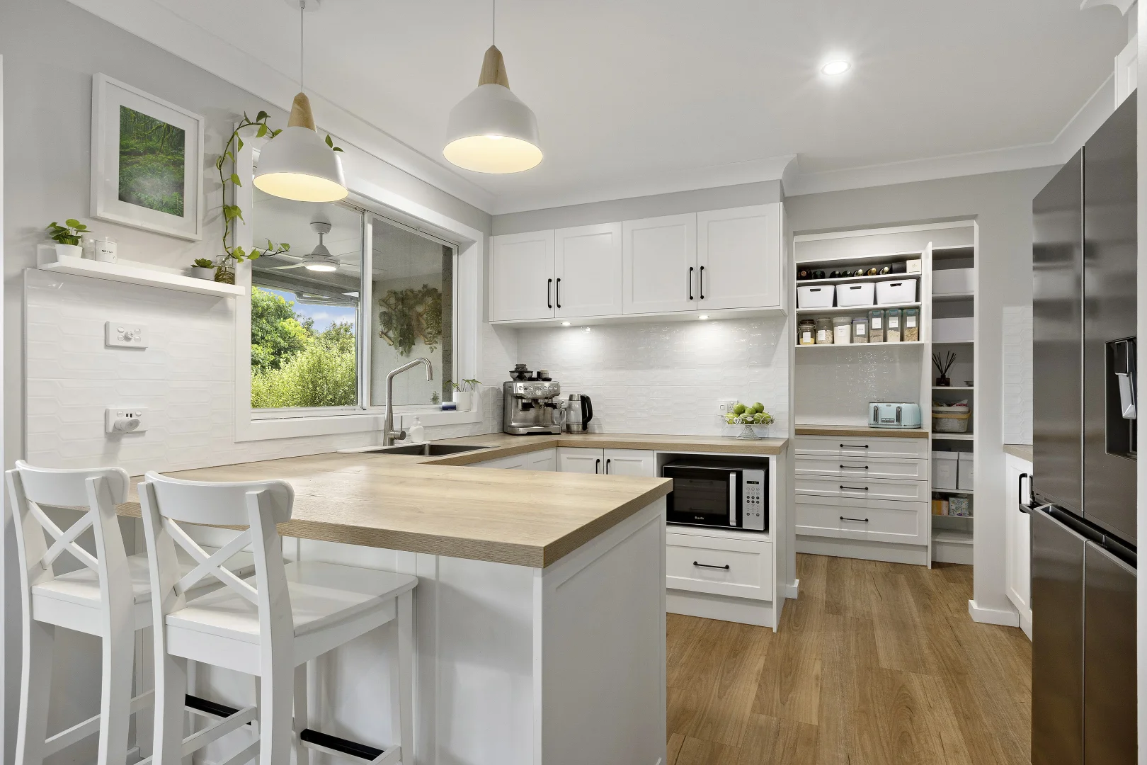 18 Florey Crescent, Springwood NSW 2777 photo 4