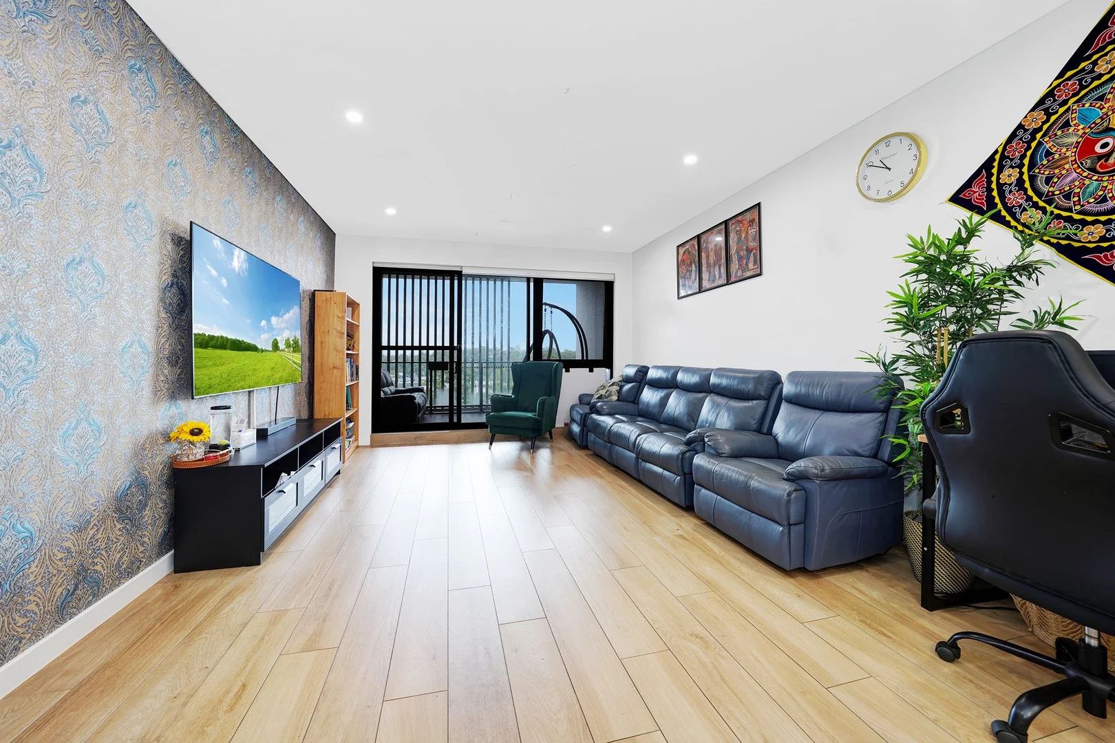 506/8-12 George Street, Seven Hills NSW 2147