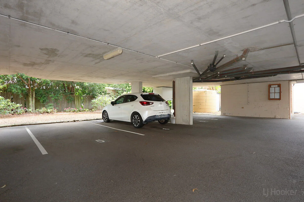 Additional image 15 of 6/16-18 Abalone Avenue, Paradise Point QLD 4216
