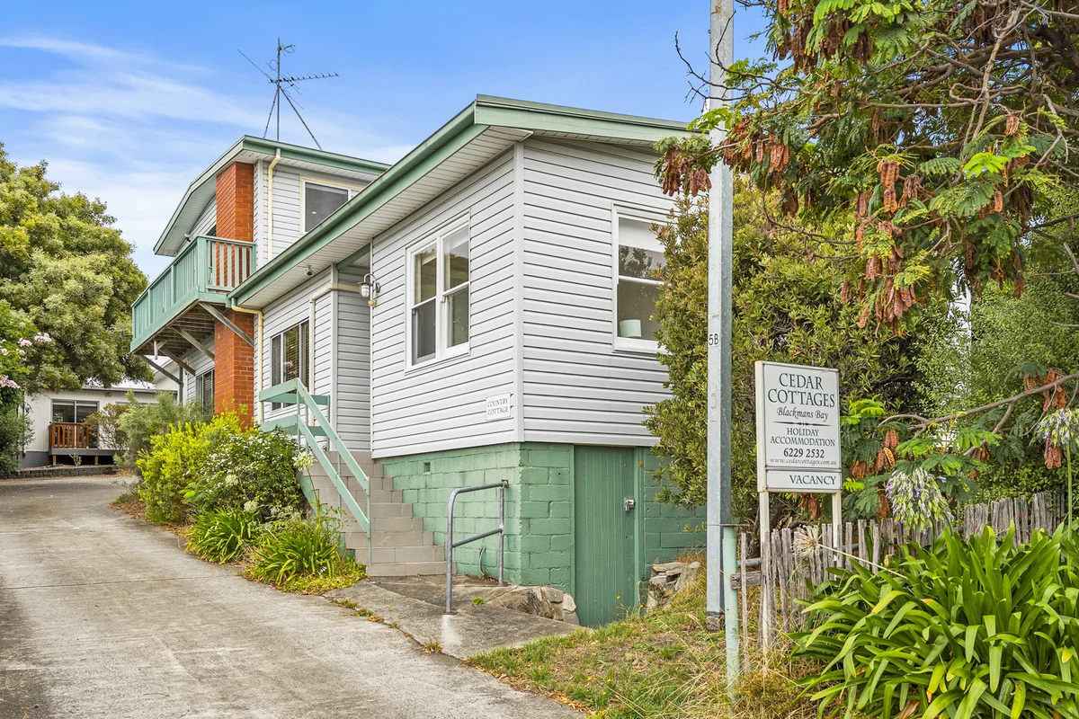 Additional image 2 of 245 Roslyn Avenue, Blackmans Bay TAS 7052