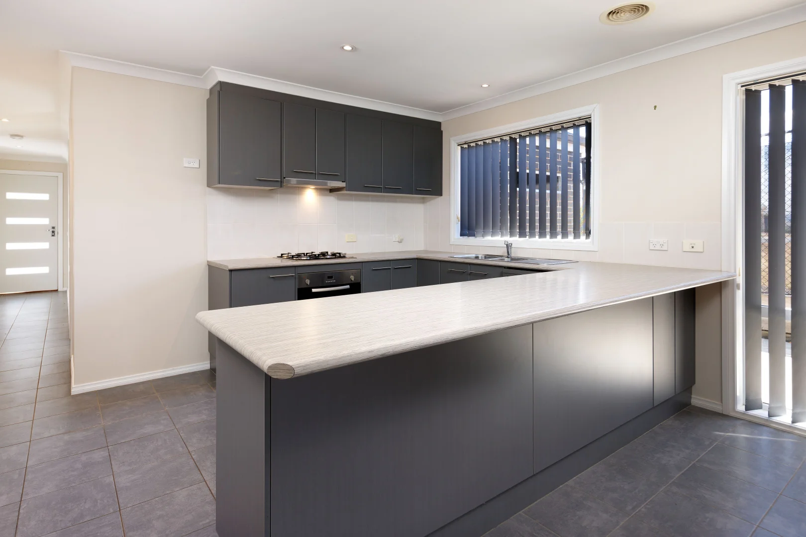 Additional image 3 of 1/9 Thorneycroft Avenue, Wodonga VIC 3690