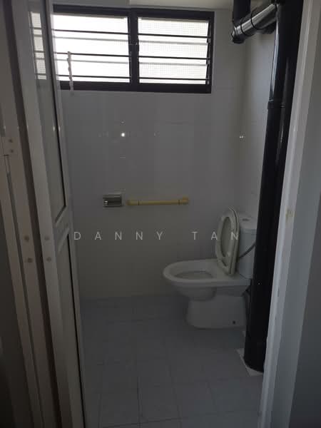 124 Ang Mo Kio Avenue 6 photo 4