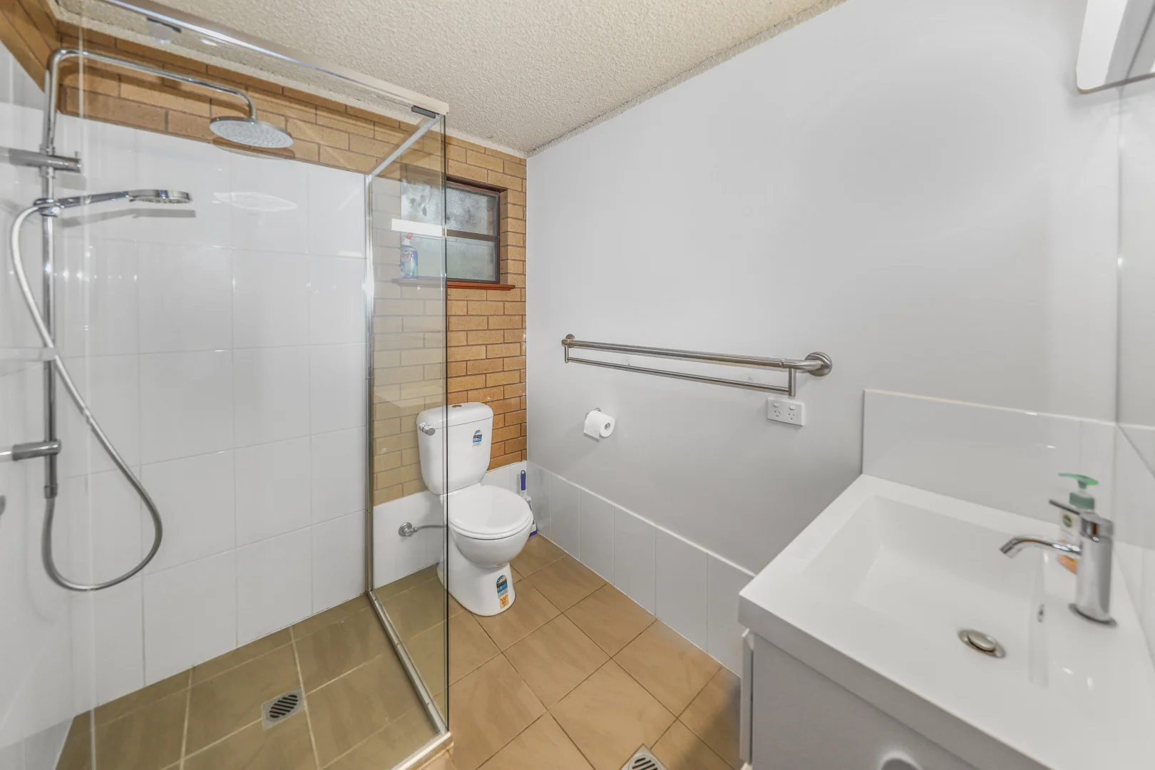 Additional image 12 of 2/7 Mangaroo Avenue, Tumut NSW 2720