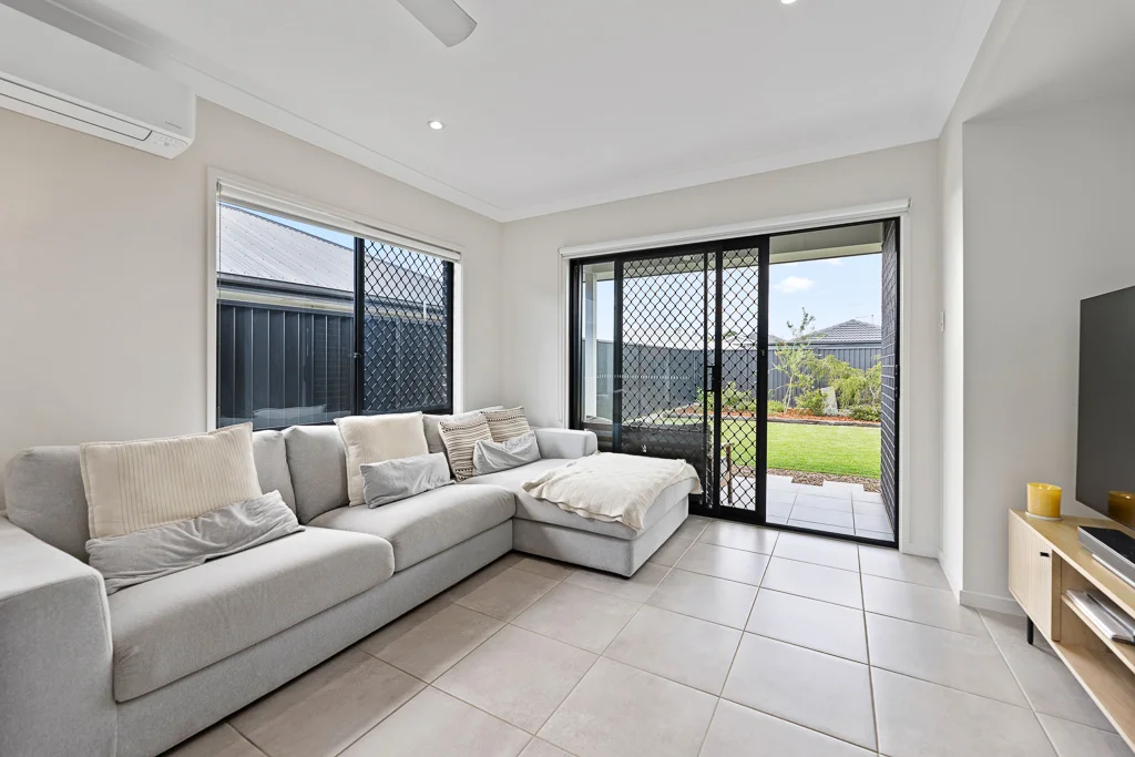 Additional image 6 of 12 Sunset Street, Morayfield QLD 4506