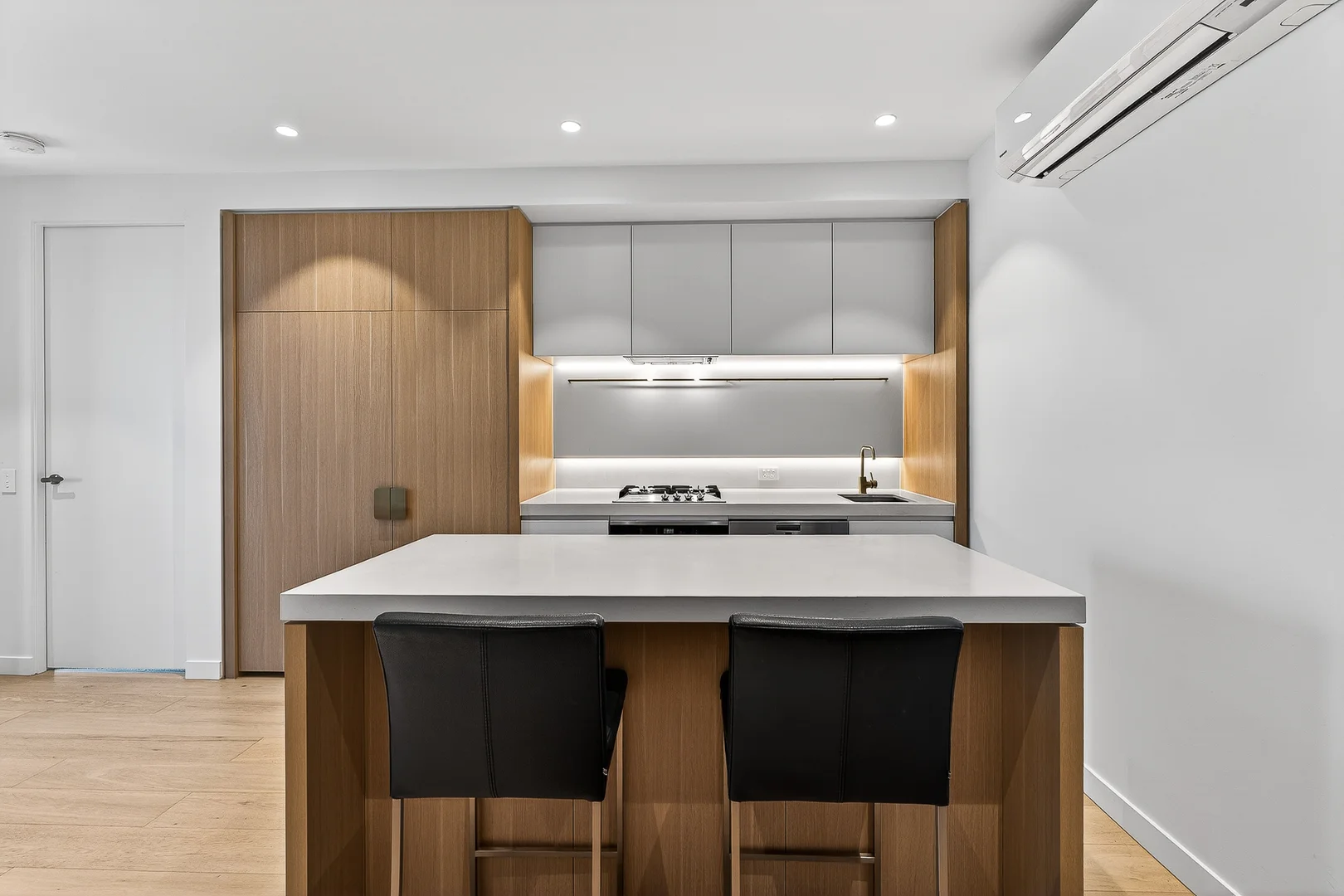 Additional image 6 of 2605/545 Station Street, Box Hill VIC 3128