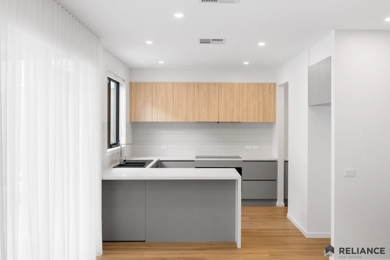 Additional image 4 of 33 Mullins Way, Sunbury VIC 3429