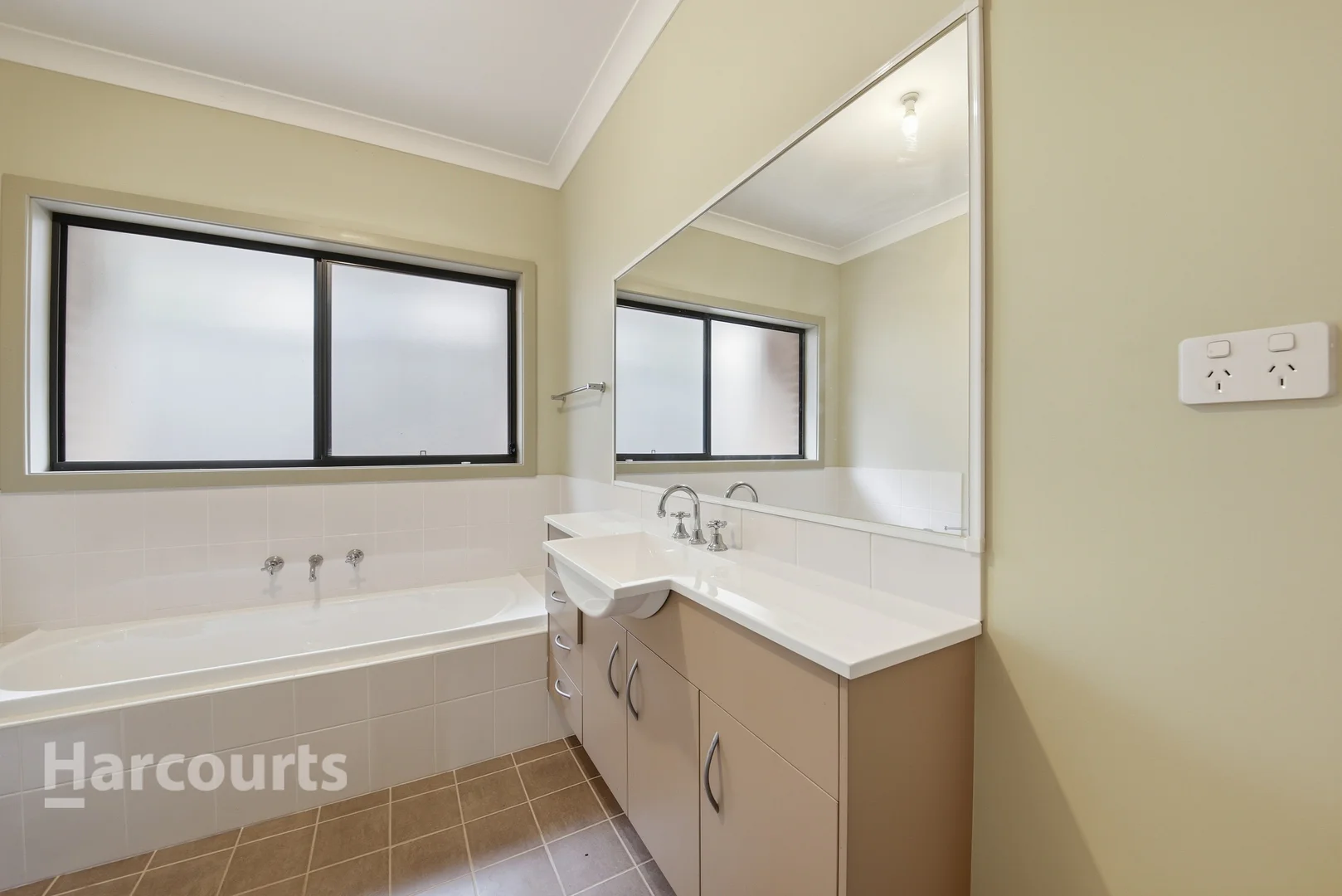 Additional image 8 of 46 Gilchrist Drive, Campbelltown NSW 2560