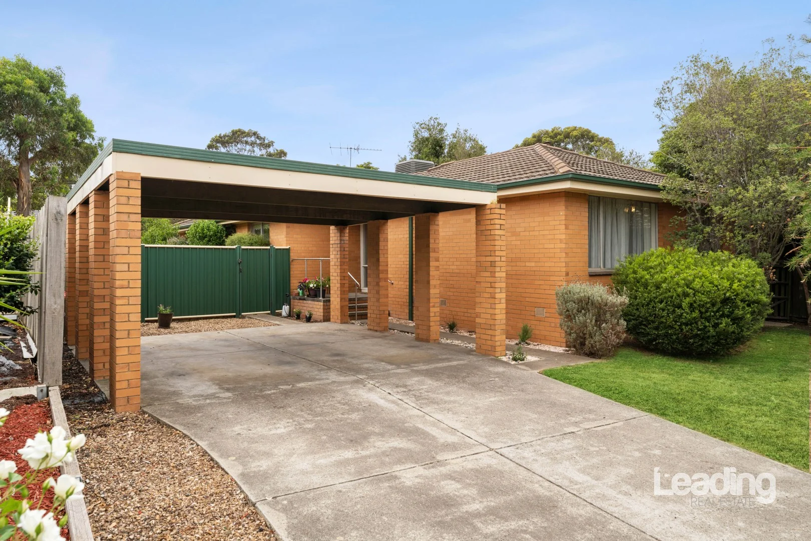 6 Buvelot Place, Sunbury VIC 3429
