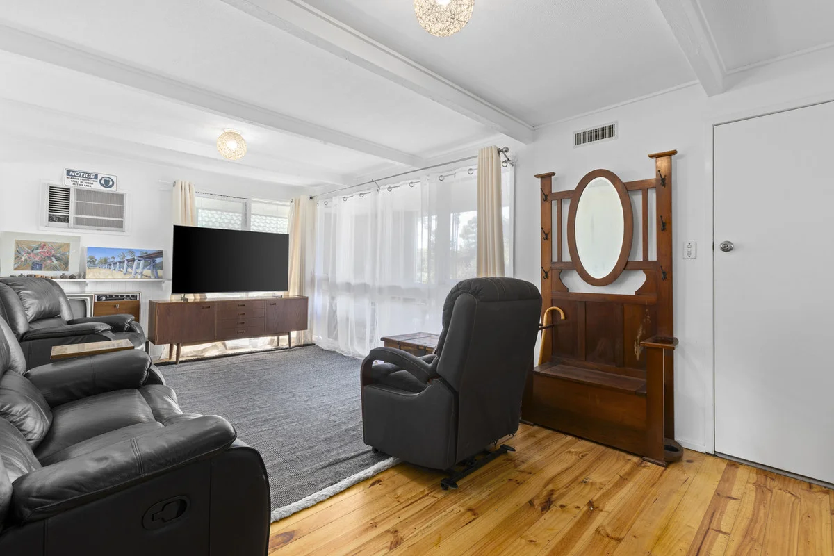 24 Gilbert Street, St Leonards VIC 3223 photo 4