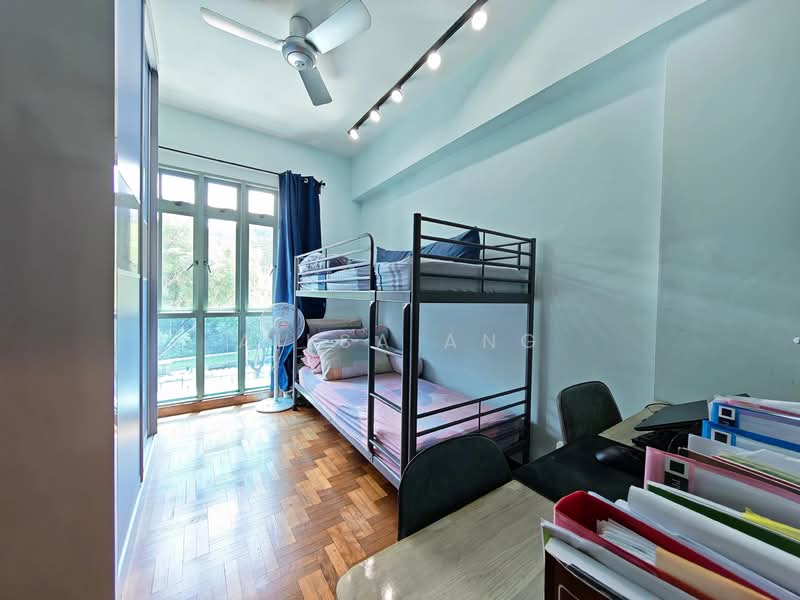 29 Hume Avenue photo 4
