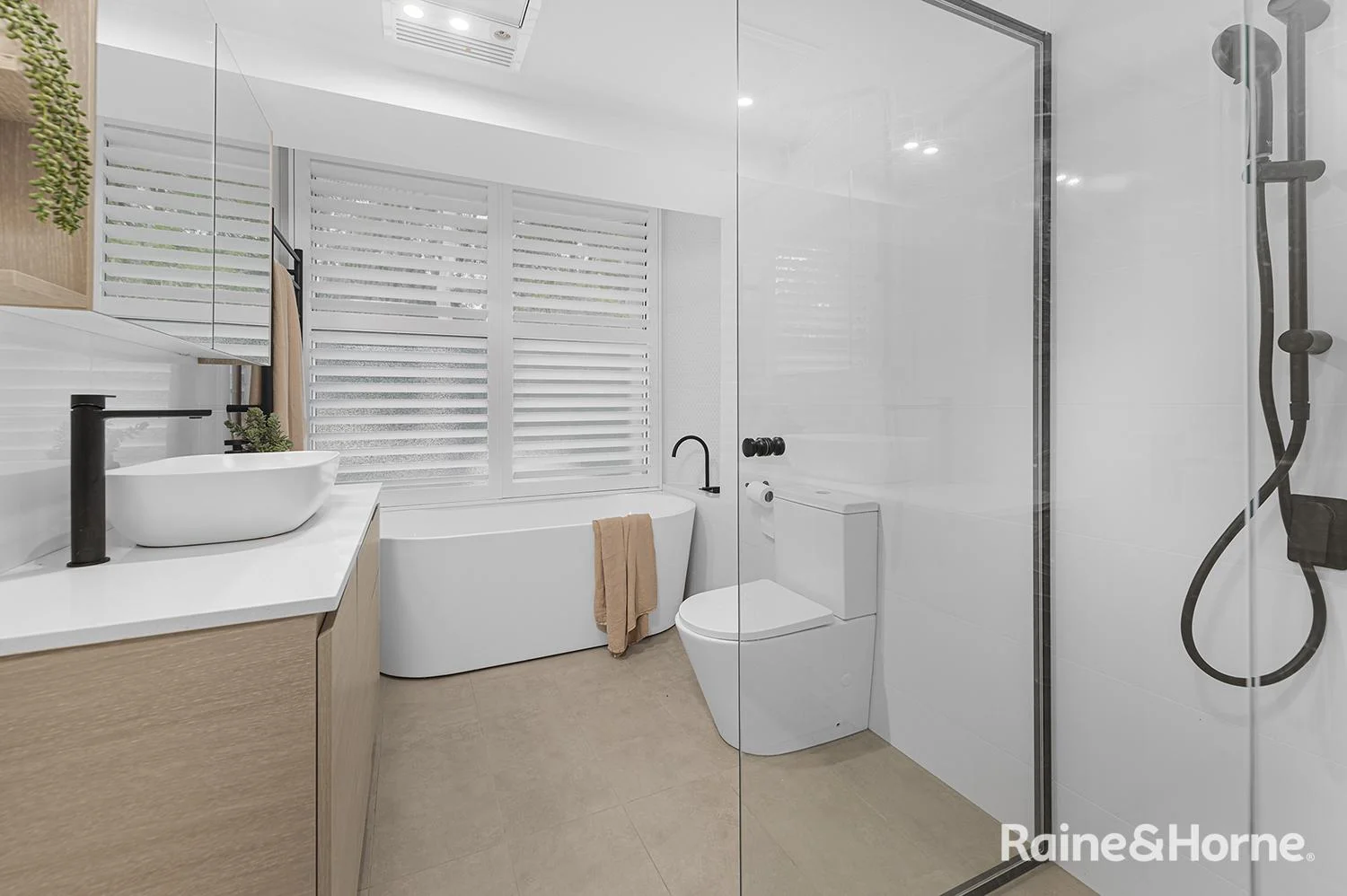 Additional image 18 of 18 Sunrise Close, Belmont North NSW 2280