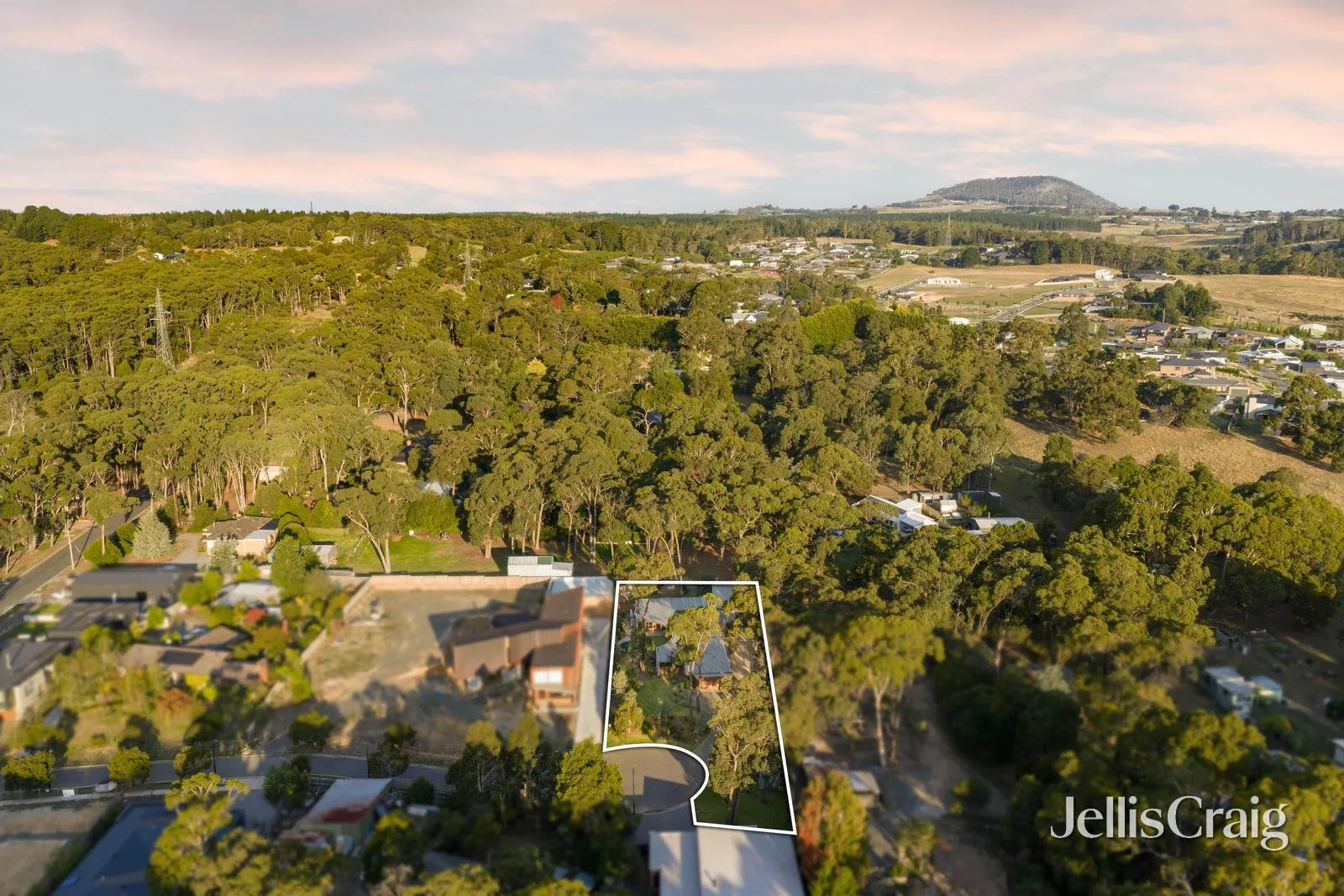 Additional image 15 of 5 Palentino Place, Brown Hill VIC 3350