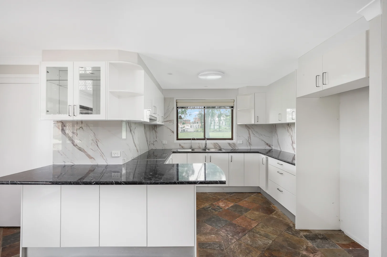 Additional image 5 of 5 Karini Close, Green Valley NSW 2168