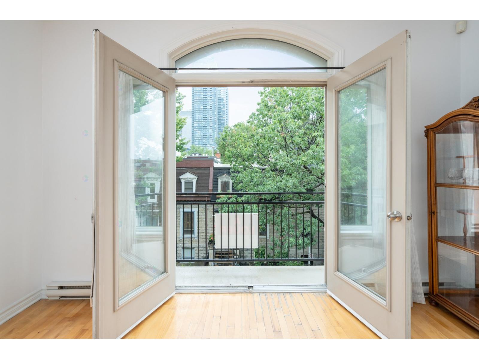 740 Rue Lusignan