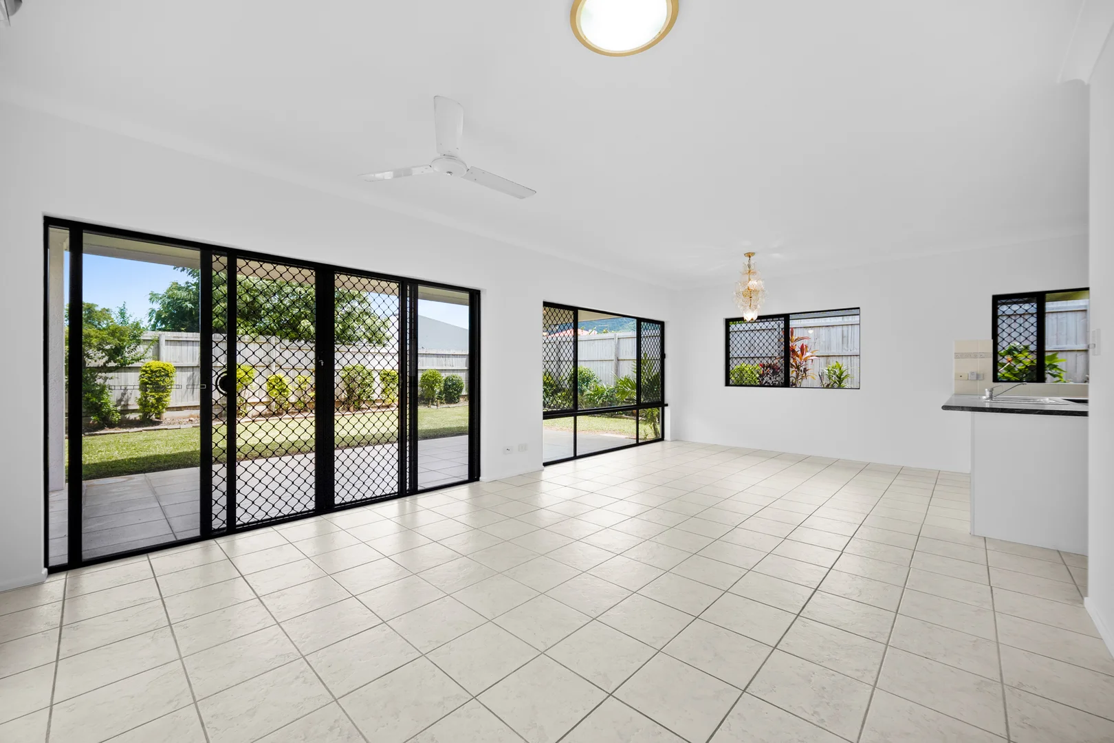 Additional image 4 of 5 Pumila Close, Mount Sheridan QLD 4868