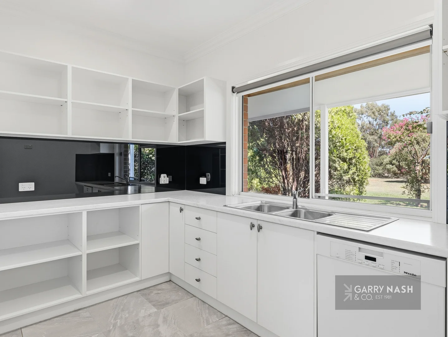Additional image 6 of 71 Firbank Drive, Waldara VIC 3678