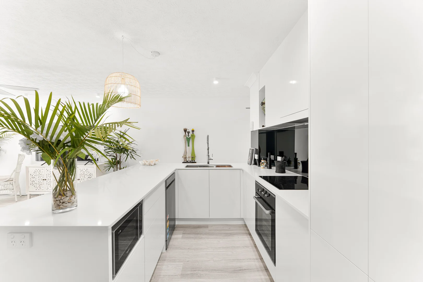 Additional image 3 of 14/7-17 Purli Street, Chevron Island QLD 4217