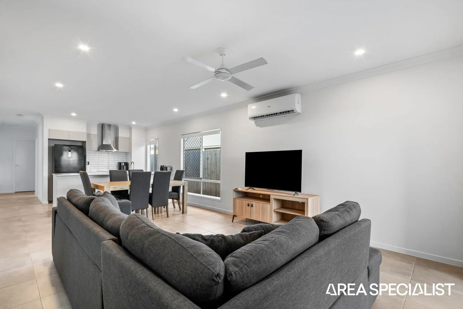 Additional image 4 of 45 Tulloch Street, Logan Reserve QLD 4133