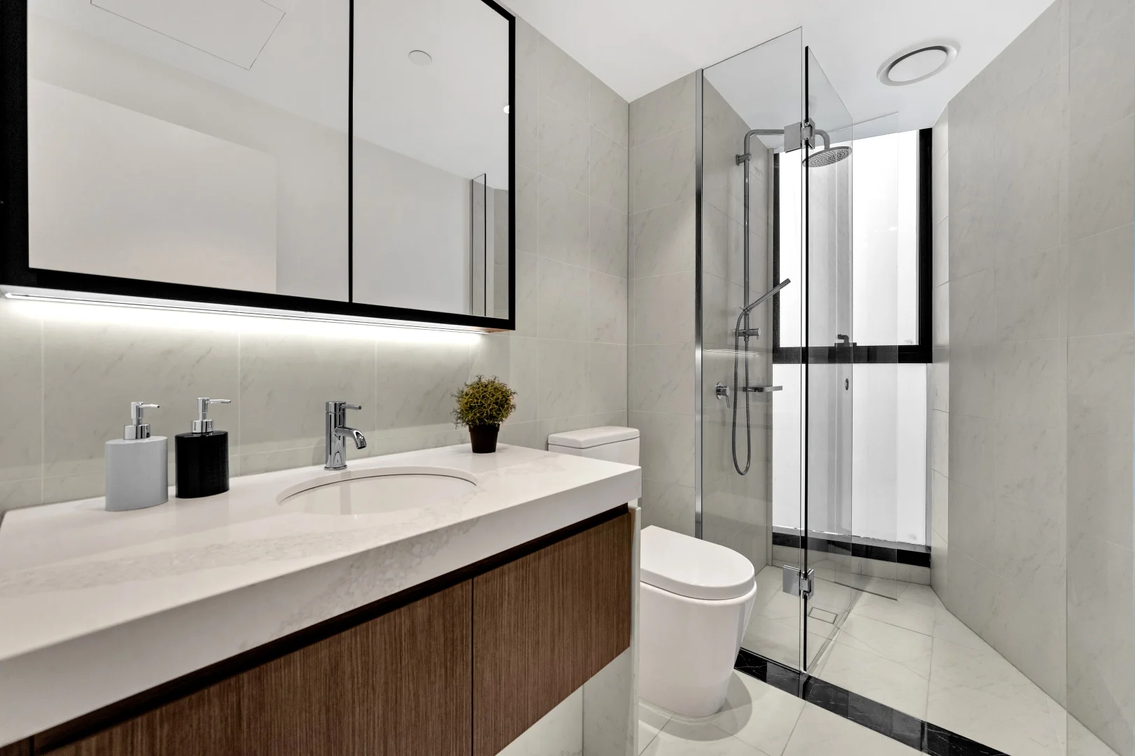Additional image 11 of 1401/8 Bowen Crescent, Melbourne VIC 3004